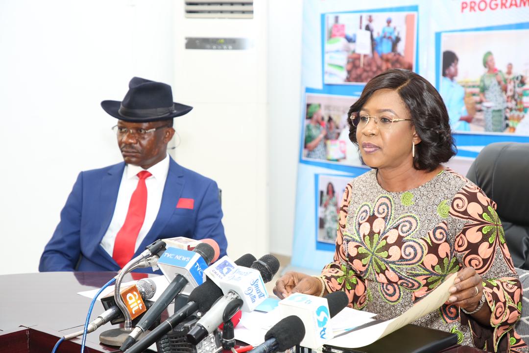 Okowa
